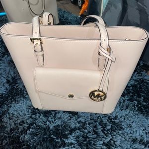 michael kors medium size tote
